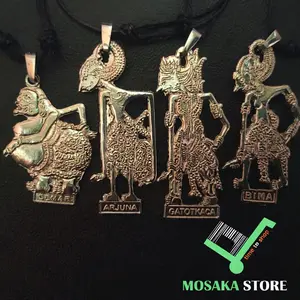 [ PROMO ] Kalung Wayang Bahan Logam Anti Karat Kalung Wayang Arjuna Bima Gatot Kaca Semar Necklace Koleksi Unik dengan Desain Intrikat dan Tahan Karat