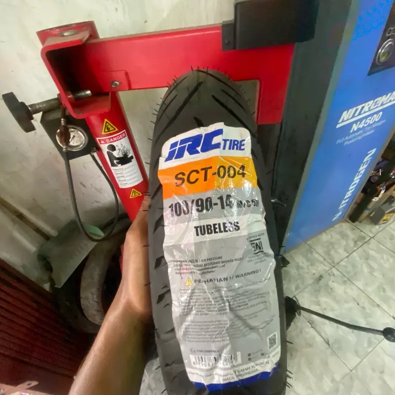 IRC Ban Motor Tubeless Ring 14 Matic 80/80-14 100/80-14 110/80-14 100/70-14 110/70-14 120/70-14 140/70-14 100/90-14 Motorcycle 8