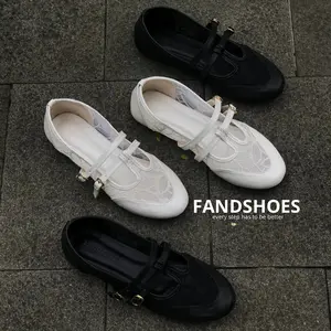 Fandshoes - Laura Flatshoes Sepatu Wanita Black B White Sepatu Kerja Terbaru Desain Simpel Fungsional