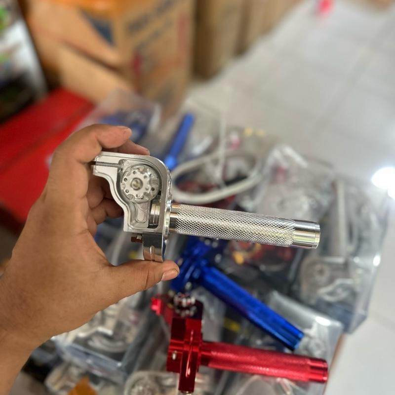Gas Spontan Acerbis V2 Universal untuk Sepeda Motor 0