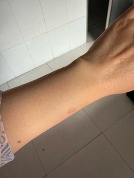 Product Review of 200gam kem body tửa dưỡng trộn sẵn from T**y 0