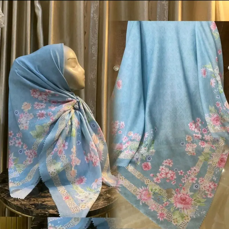 HIJAB SEGI EMPAT VOAL MOTIF BUNGA BIRU WARDAH KOMBI PINK 0