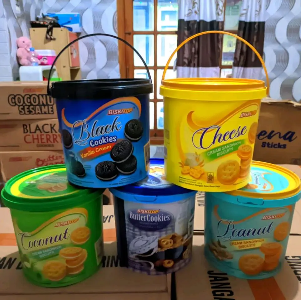 wafer biskitop egg rol biskitop celebrity cookies wafer kuekalengan murah