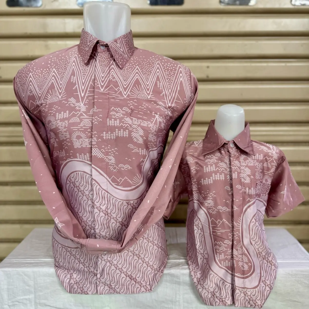 BATIK COUPLE AYAH ANAK KATUN SILKY PREMIUM TANPA FURING WARNA PINK  ANAK LENGAN PENDEK