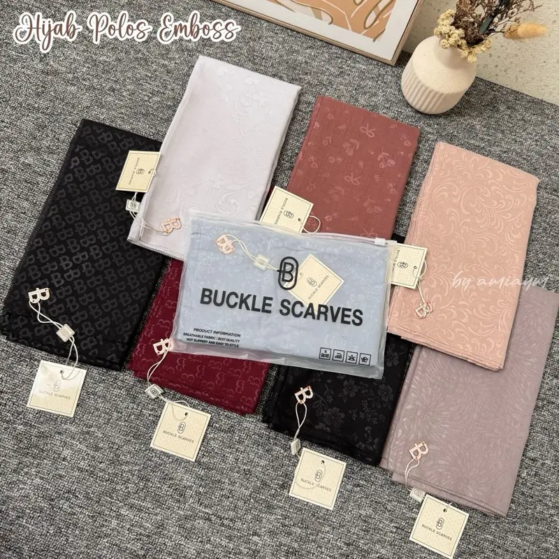 HIJAB BUCKLE EMBOSS | PACKING WITH POUCH | HIJAB WITH METAL LOGO | HIJAB VOAL EMBOSS 1