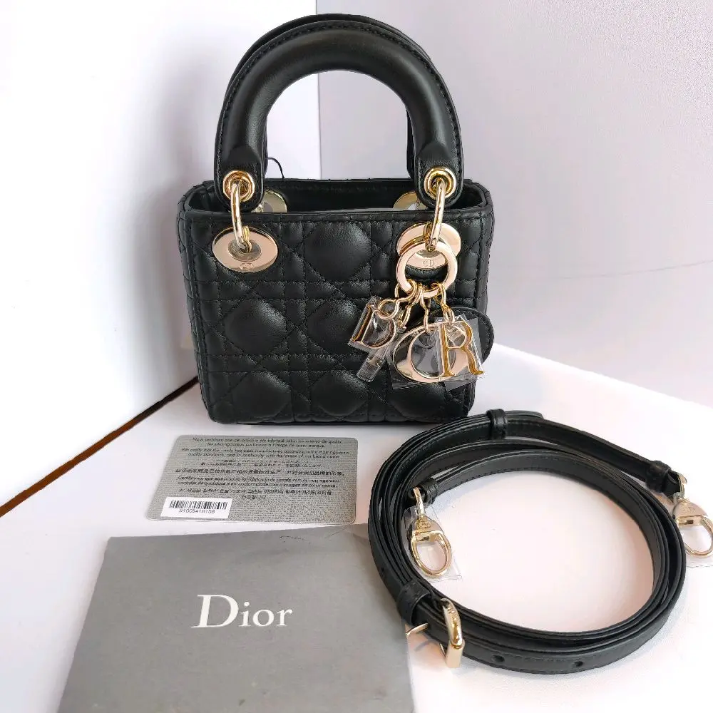 DIOR RIMOWA ブラックショルダーバッグ Christian Dior X RIMOWA Aluminum Personal Clutch On Strap Black