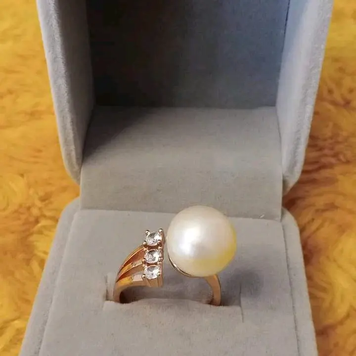 Cincin Mutiara Laut Zirkon 0