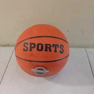 Bola Basket Ukuran Kecil Hingga Besar Perlengkapan Olahraga