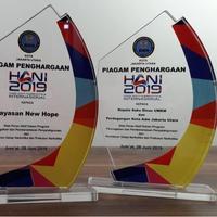 Gambar Plakat Murah / Piagam / Piala / Medali dari HerculexIndonesia Kota Administrasi Jakarta Barat 1 Tokopedia