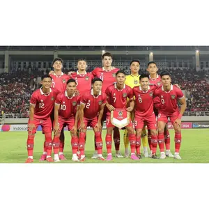 Poster Bola Timnas Indonesia (bisa custom gambar)