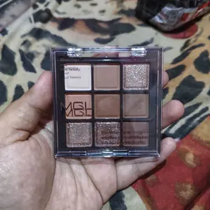MGL Eyeshadow Chocolate Palette 9 Color Nude Brown Series Matte & Shimmer Natural Look