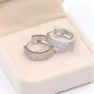 Anting Jepit Silver Baris Dua Titanium Anti Luntur Dewasa - Earrings Aksesoris Elegan