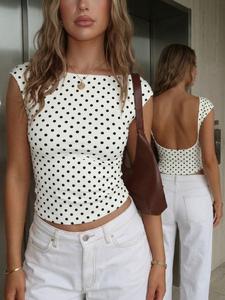 Top sin espalda de lunares negro y blanco para mujer, camiseta sexy de manga corta con espalda en forma de U para mujer, vestido elegante con cuello barco y ajuste entallado, básicos de verano 2026 de moda