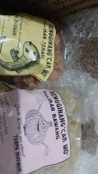Product Review of 1pcs Rengginang Mentah Situbondo Rasa Bawang Bentuk Jujjuk/Jumput Tanpa Dijemur ±400g from M**y 1