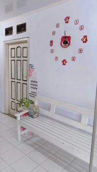 Product Review of [PROMO] Jam Dinding Jumbo Karakter Lucu Kartun Hiasan Dinding Unik Anak from s**n 2