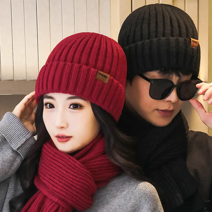 Topi Kupluk dan Syal Rajut Wanita Pria Musim Dingin / Winter 3