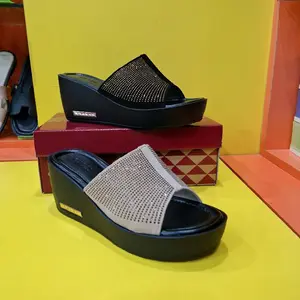 Sandal wedges wanita super cantik, enak dipake, nyaman ,empuk, anti slip , gak licin