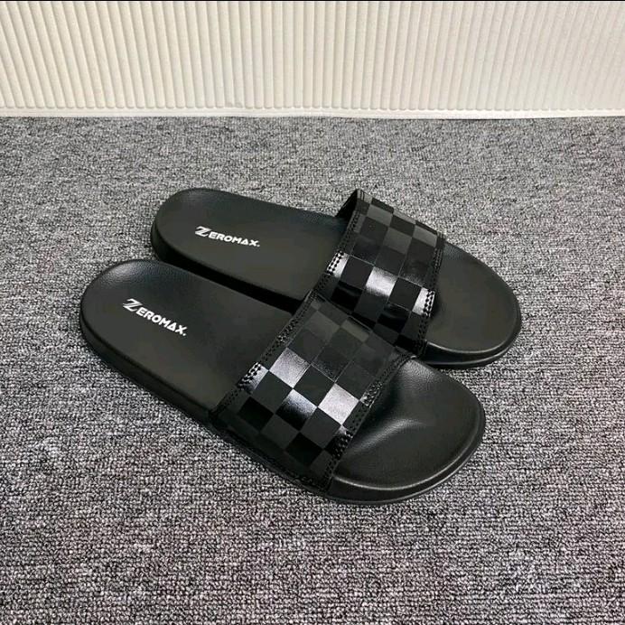 Sandal Slop motif catur fulblack Pria Wanita Sendal Slide Premium Cowo Cewe antiselip korea 2