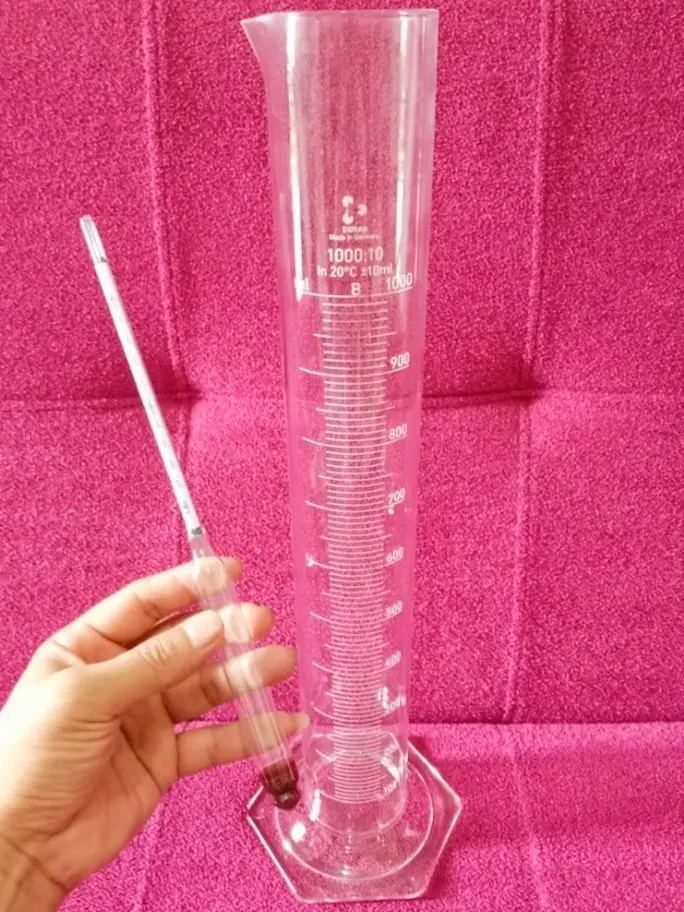 Hydrometer untuk Solar Range 0.800-0.900 Plus Gelas Ukur Duran 1 Liter