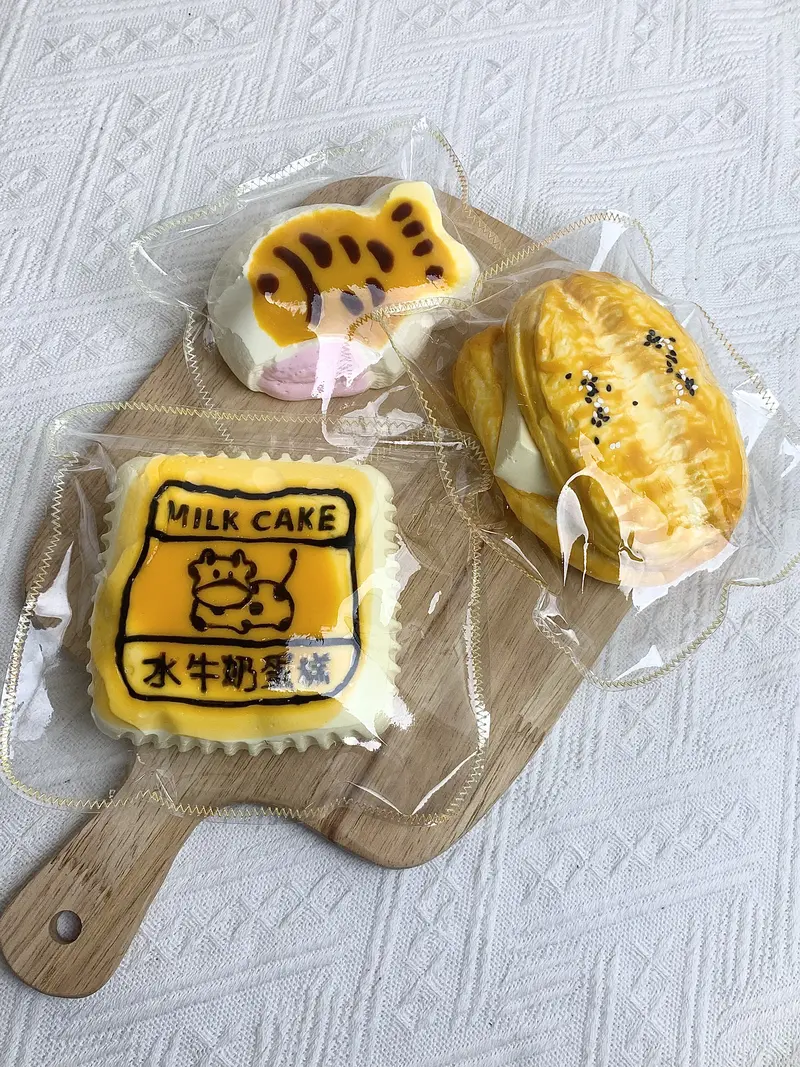 MISSWUスクイーズおもちゃゆっくりとした反動でストレス解消になる