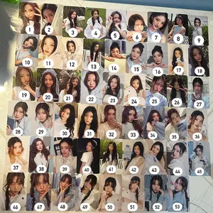 PHOTOCARD OFFICIAL HEARTS2HEARTS TRADING CARD SEASONS GREETINGS