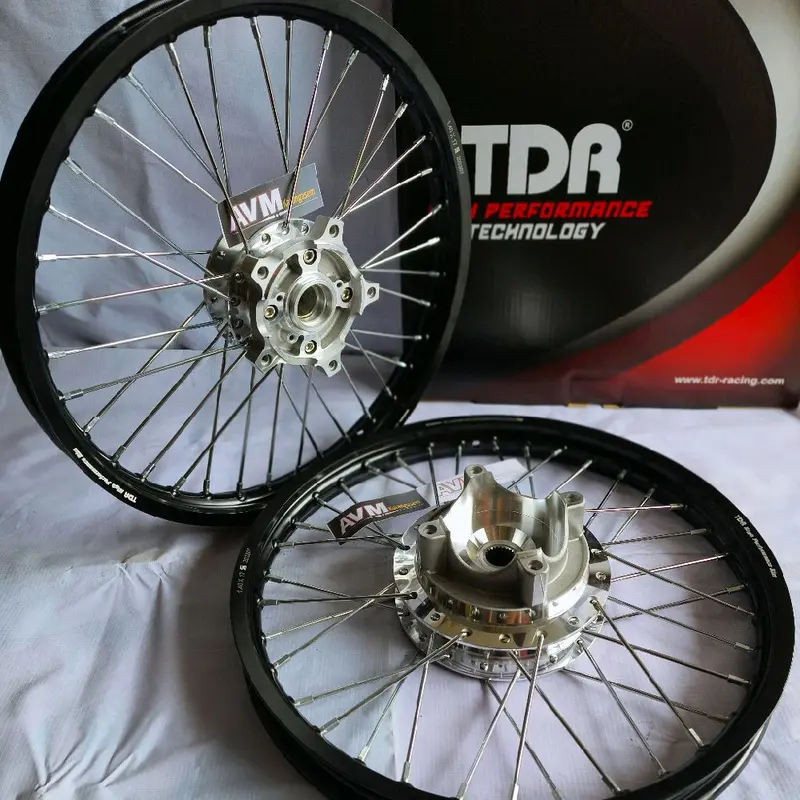 velg beat ring 17 velg TDR scoopy genio vario mio pcx 150 160 nmax aerox tromol Crom 0