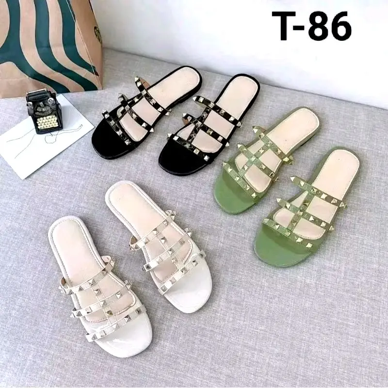 Sandal Teplek Wanita Paku Keling Sendal Flat Ban 3 Piramid Karet Cewek