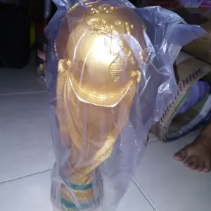 Piala Dunia FIFA World Cup Resin Replika Tahan Lama Kokoh Berbagai Ukuran