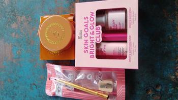 Product Review of Fanbo Eyebrow pencil Gold - Pensil Alis - Waterproof - Mengandung Vitamin C & E sebagai Anti Oksidan  yang merawat kesehatan alis mata - Tidak Luntur - Limitied Edition - warna Natural - semua jenis kulit - Natural Look from S**i 0