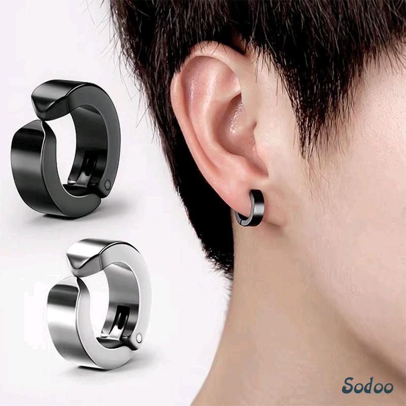Anting jepit polos pria titanium premium Stainless Earrings Hitam anting magnet pria tiffany and co 0