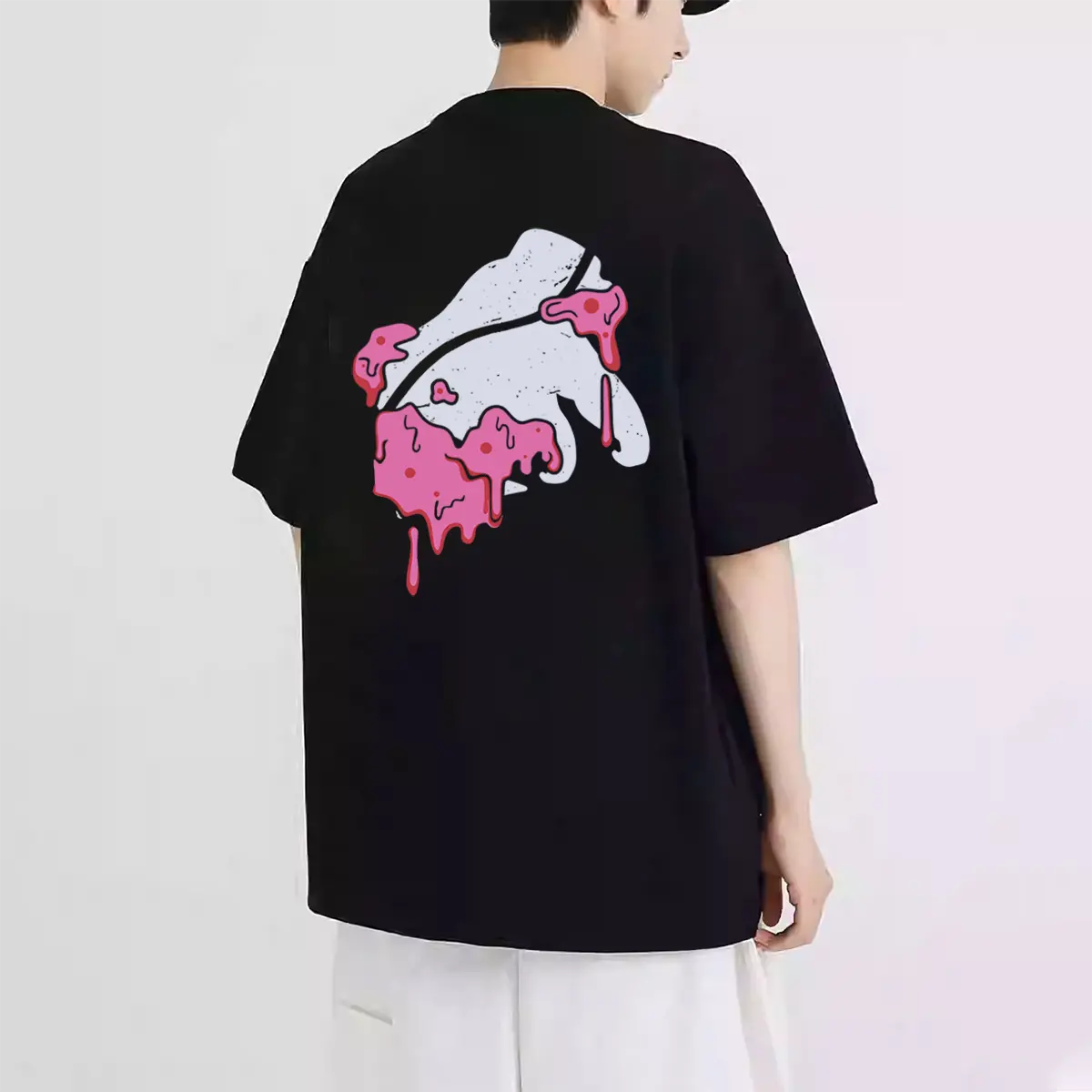 Novators studio  Oversize Kaos Street fashion bunga grafiti leher bulat lengan pendek