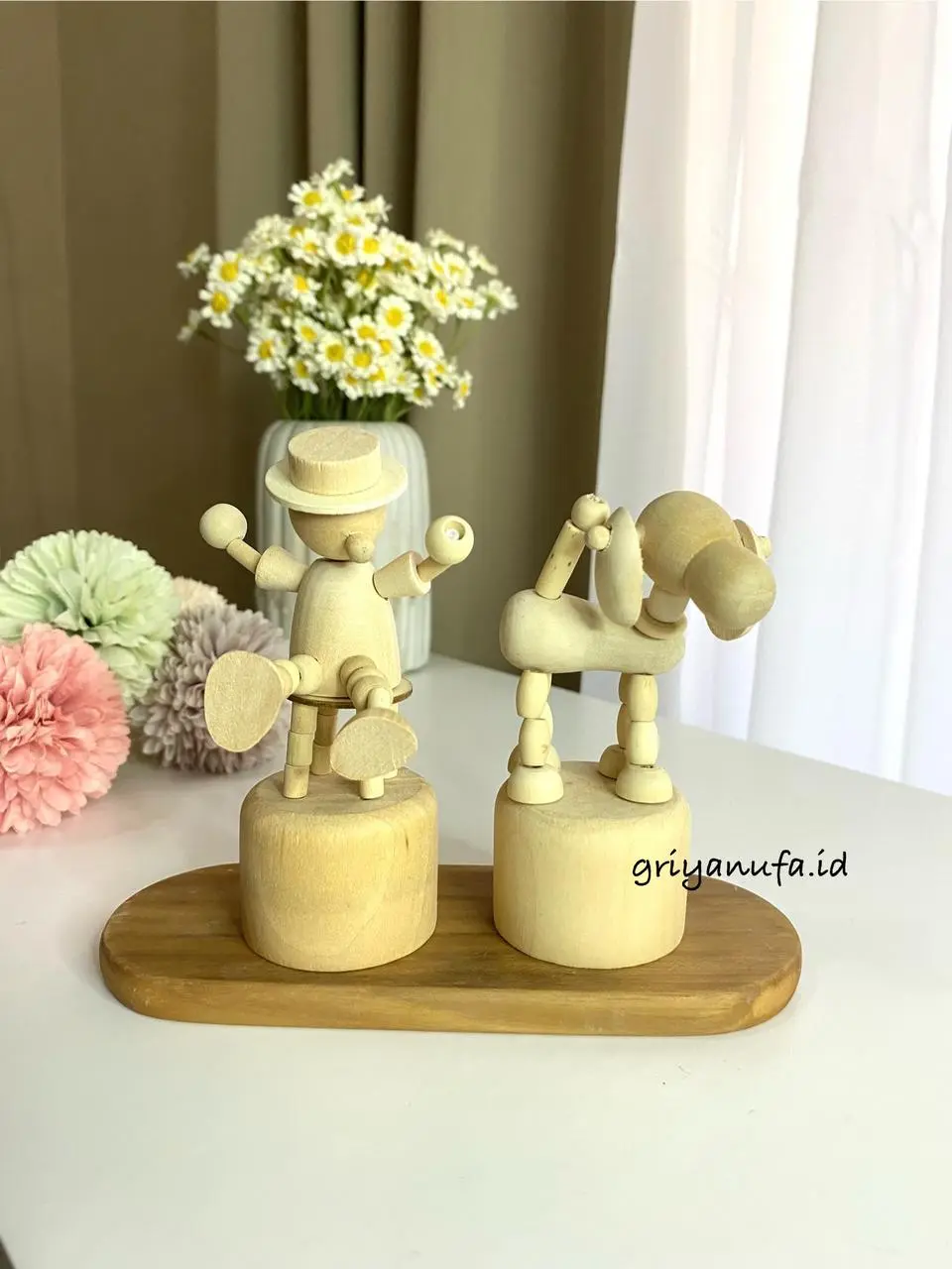 Boneka Kayu Mini Aesthetic 011