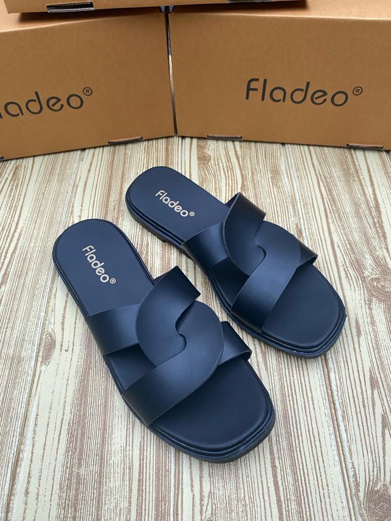 Product Introduction of Sandal Slop Wanita Silang triple Terbaru Hak Datar 1 cm Kulit Sintesis/sandal flat wanita kekinian 9