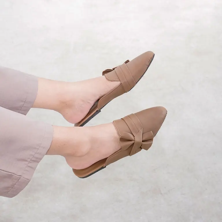 [Deliwafa] Camira Slop Fashion 2 Flat Shoes Wanita 3