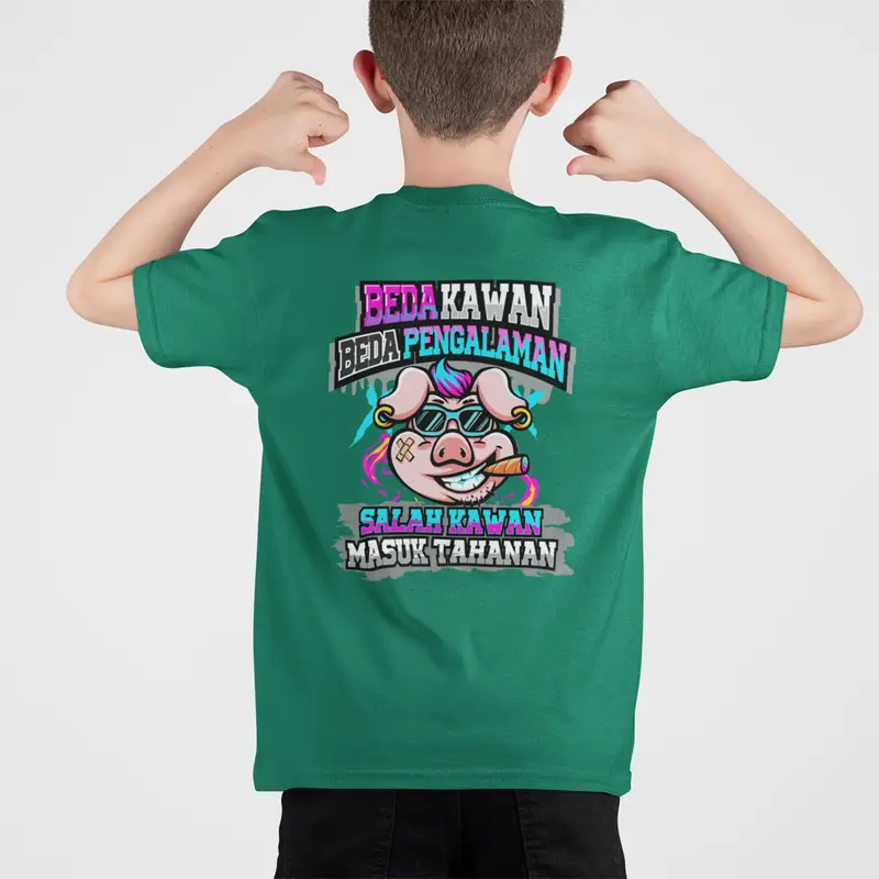 Ajoe kids kaos anak anak umur 4-10 tahun sablon depan belakang motif kata kata BEDA KAWAN BEDA PENGLAMAN 6