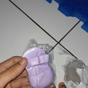 Sikat Wajah Pembersih Komedo Kotoran Facial Cleaning Brush / Mini Pad Silicone Pembersih Wajah jari bentuk Sandal Blackhead Muka