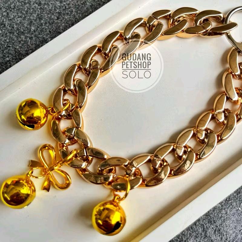 Kalung kucing rantai bahan akrilik 3 lonceng variasi liontin ringan dan nyaman 0