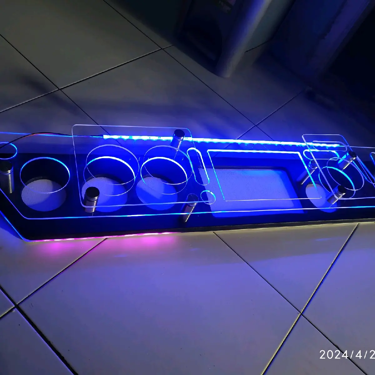 Mini Bar Dasbor Mobil Ragasa PS 120 dengan Lampu LED 12V dan Tiang-Tiang Penyangga Minibar - Car