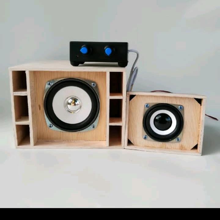 Speaker Miniatur Sound System Full Bass Berkualitas Bluetooth Wireless 0