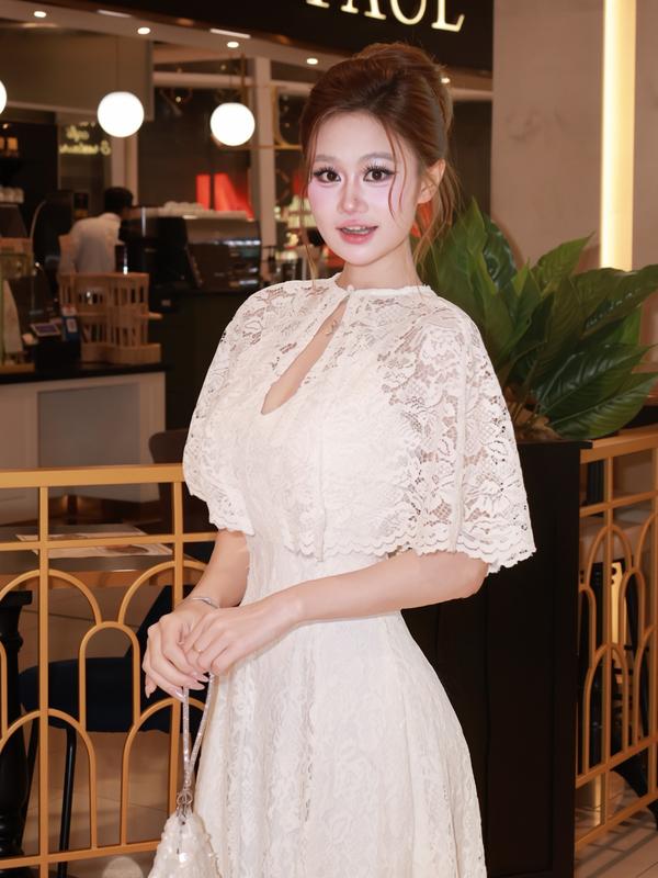 Đầm - Váy Hoa Form Dài Bồng Xòe Phong Cách Sang Trọng Tiểu Thư Trẻ Trung D223