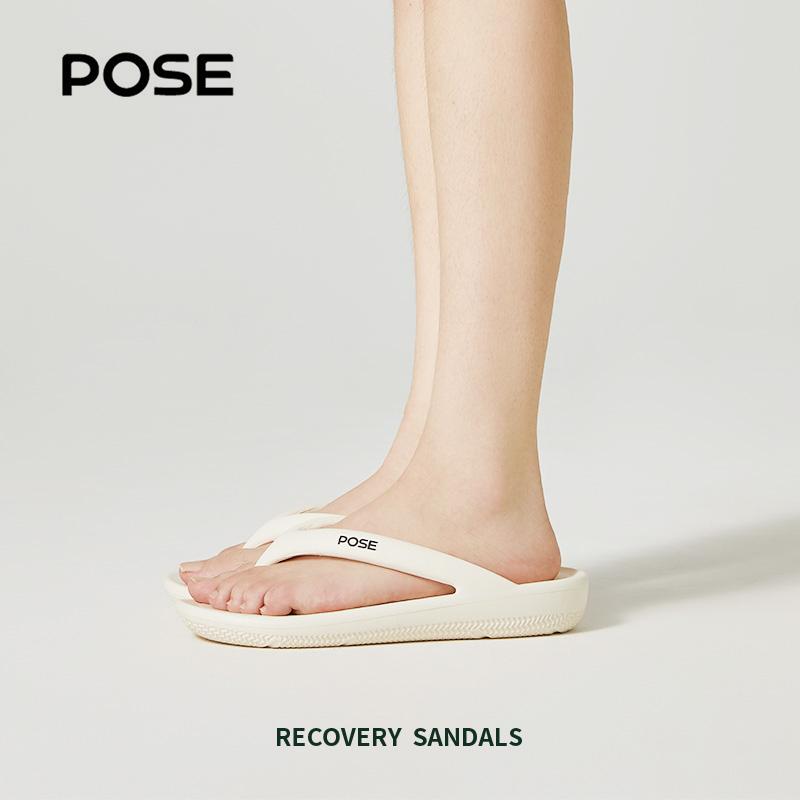【MAMI LOUISSE 2.21 Exclusive X POSE】POSE Jelly sandal jepit Anti-selip Nyaman Tahan aus lampu dalam di luar ruangan pria dan wanita pasangan Santai Serbaguna cantik Kepopuleran 2024 musim panas Produk baru Coklat Kasual Merah Hitam Sendal P3249401 4