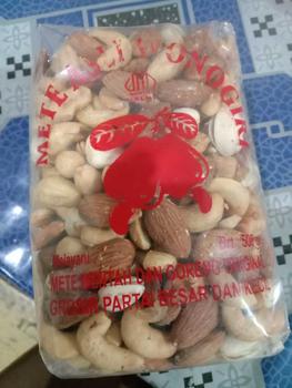 Product Review of TRAIL MIX KACANG METE, ALMOND, PISTACHIO DAN WALNUT from R**️ 1