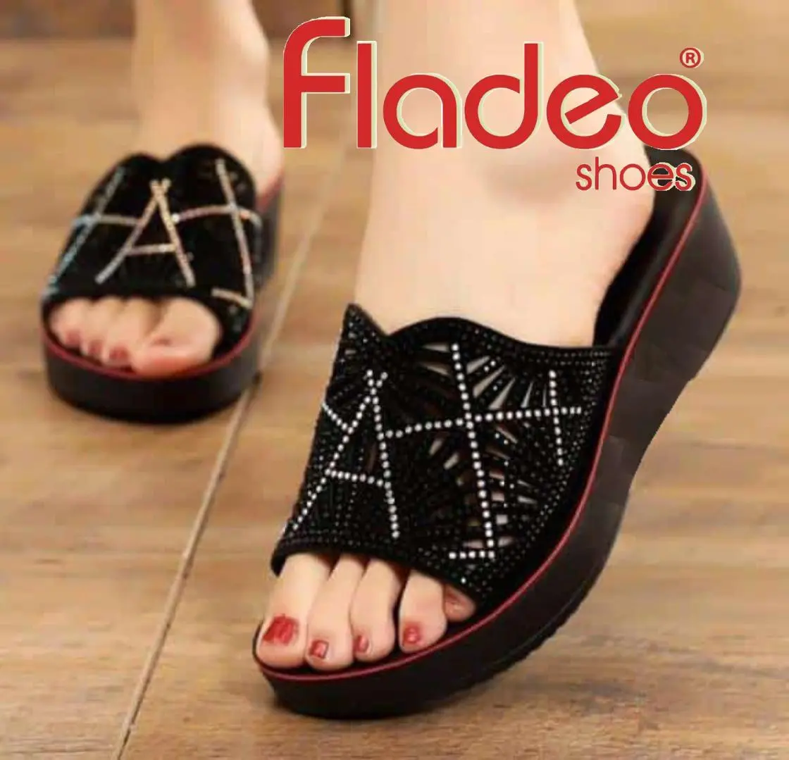 SANDAL WEDGES WANITA / SANDAL CASUAL WANITA MODEL SELOP Manik-Manik