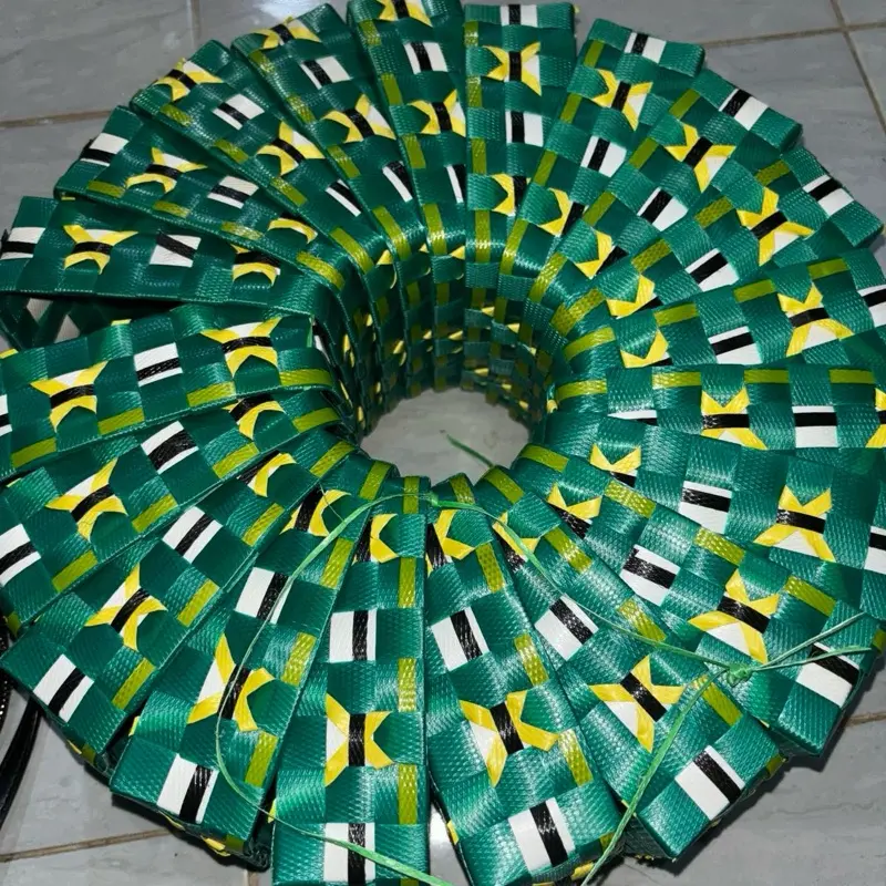 Tamas kotak embos motif terbaru isi 20pcs ukuran 14cm