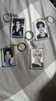 Product Review of gantungan kunci - GANCI insert paper kpop korean 2 sisi ENHYPEN walk the line tour Cocok untuk Hadiah from s**_ 0