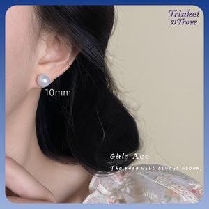 ต่างหูทรงกลมสีขาวสำหรับผู้หญิง เคลือบเงิน 925 ของแท้ ผลิตในอิตาลี ขนาด 5 มม.