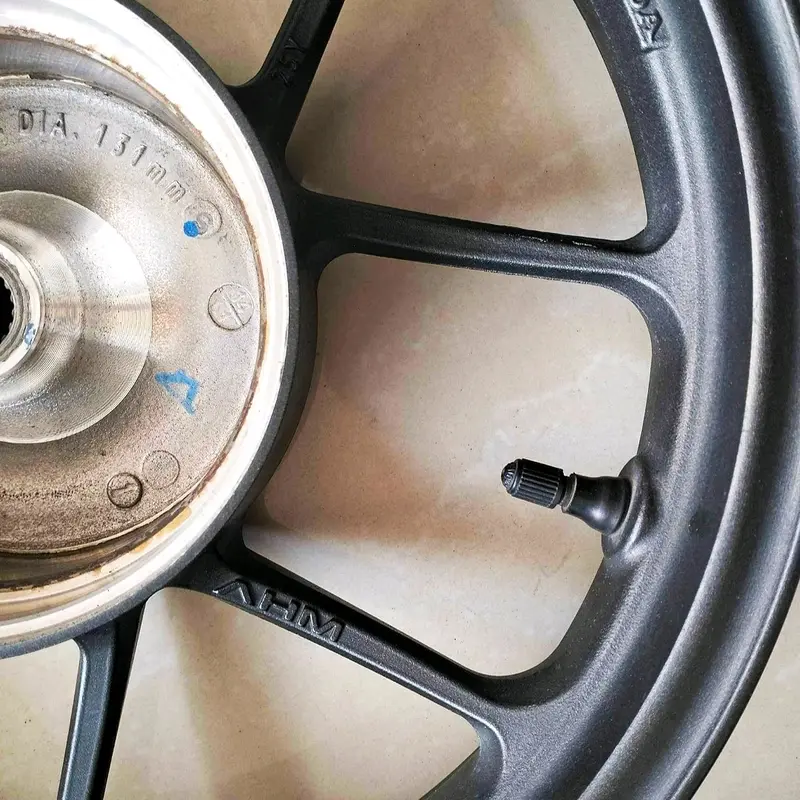 VELEG BEAT DELUX GENIO ORIGINAL NORMAL COPOTAN Motorcycle Asli Velg H00NDA 4