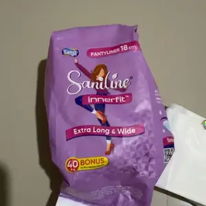 SANILINE Pantyliner Wanita Anti Lembap & Tidak Bau Cocok untuk Keputihan Ringan Nyaman untuk Ibadah & Mudik Lebaran Tetap Kering Seharian 15cm/18cm 40 Pads
