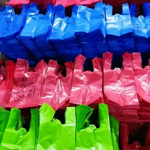 kantong plastik kresek HD warna embos, berat 1kg praktis,ekonomis dan isi lebih  banyak Hijau merah biru