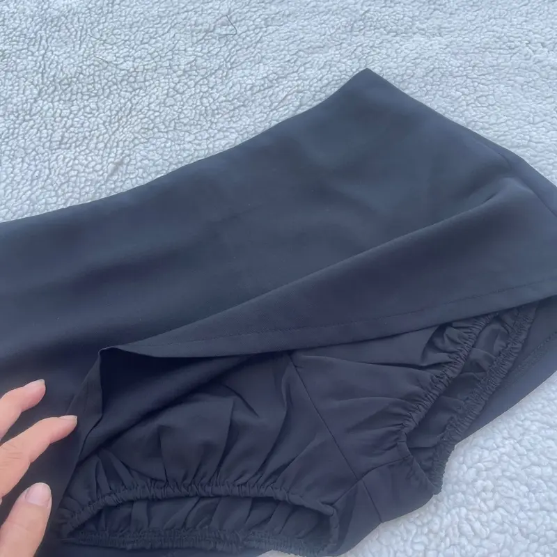 Chân váy ngắn cạp trễ y2k chất liệu cotton lạnh dưới 60 ký dễ phối đồ | BigBuy360 - bigbuy360.vn Chân váy ngắn cạp trễ y2k chất liệu cotton lạnh dưới 60 ký dễ phối đồ | BigBuy360 - bigbuy360.vn